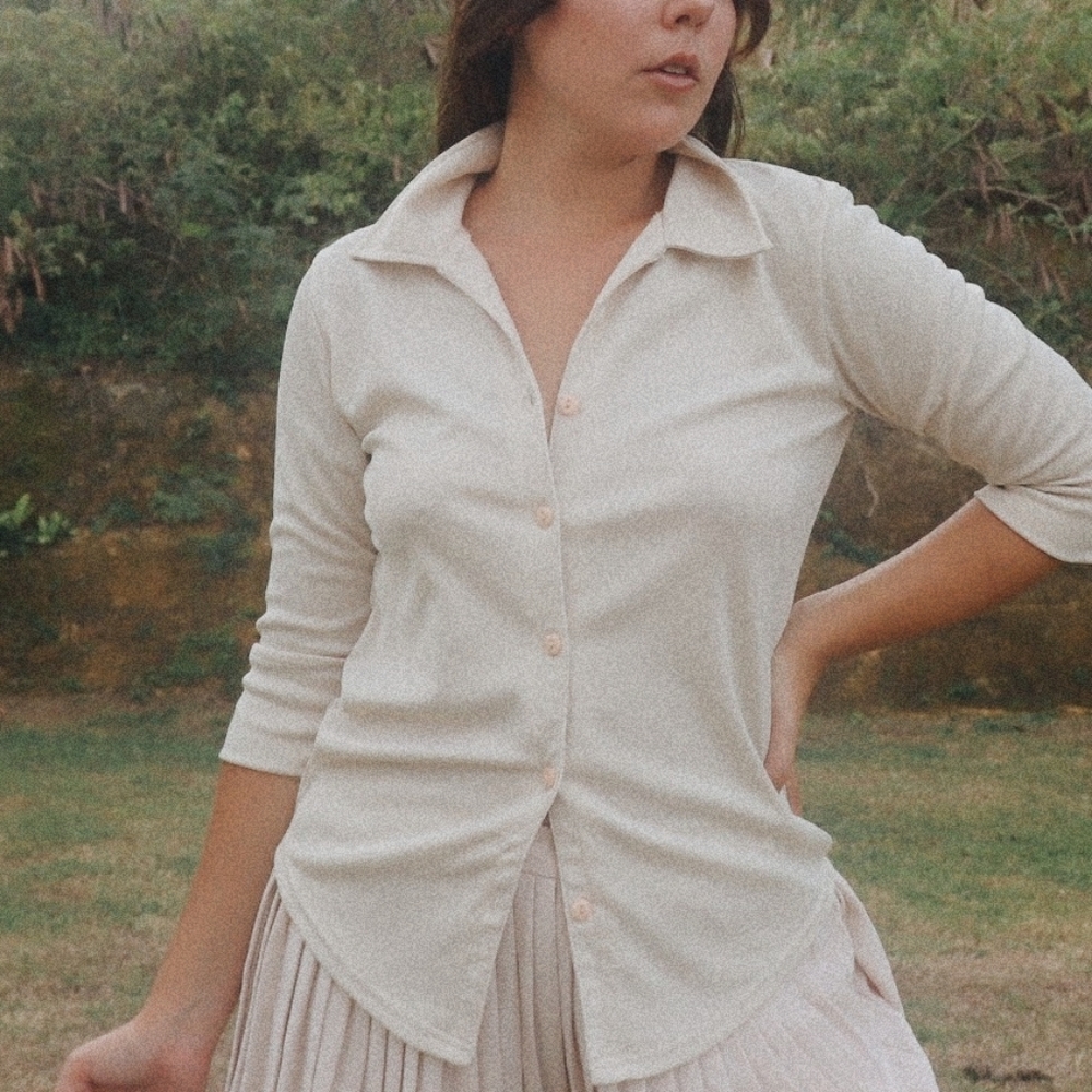 Beige button down - Picture 2 of 3